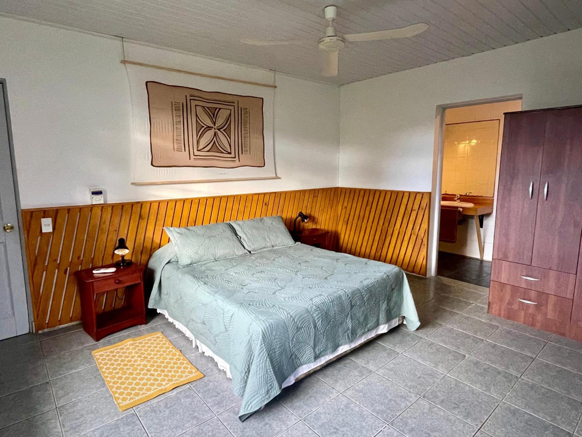 Manureva Nui Hotel Boutique Hanga Roa Buitenkant foto